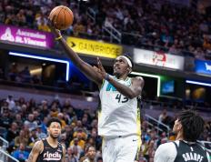 西亚卡姆官方公布新规，库里引发争议，全明星入选球迷热议！